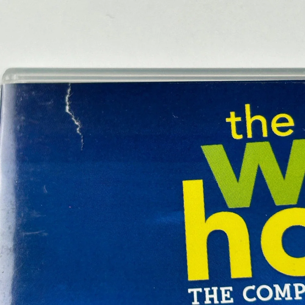 The War at Home The Complete First Season DVD 3-Disc Set Michael Rapaport Sitcom - Picture 4 of 6